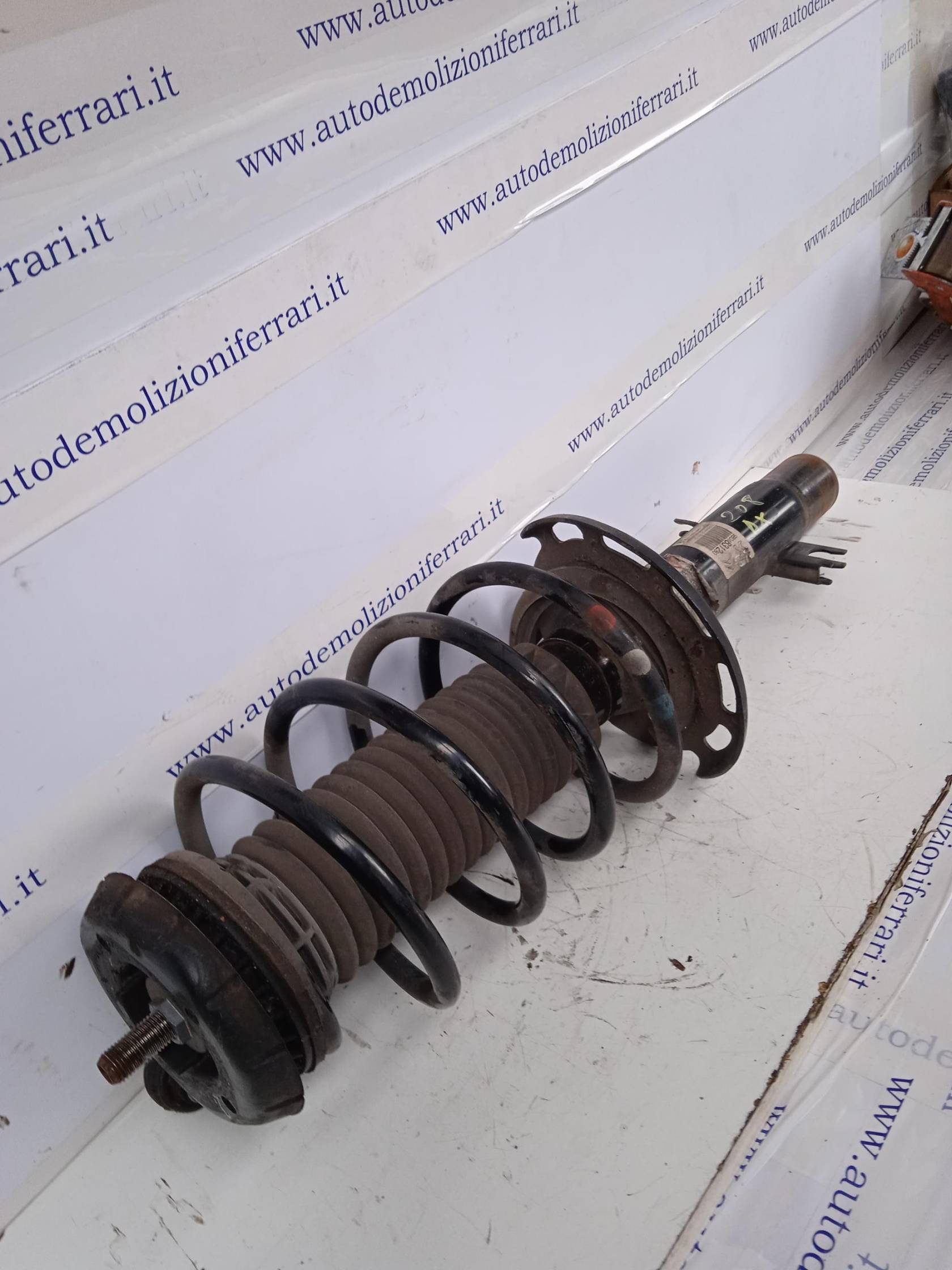 Ammortizzatore ant. dx.